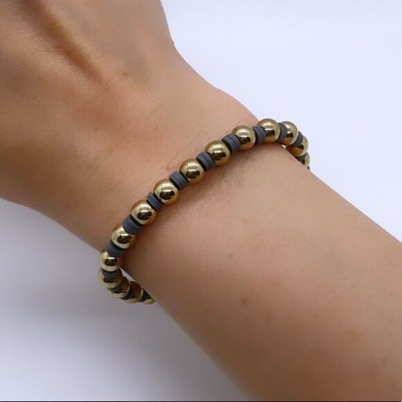 NWT Wool + Pepper Co. Gray & Gold Bracelet - Picture 3 of 5